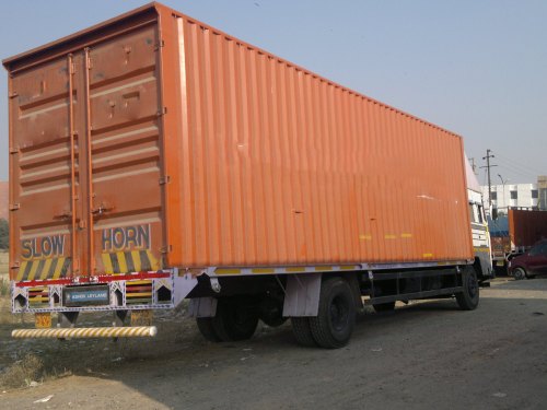 container-transport-service